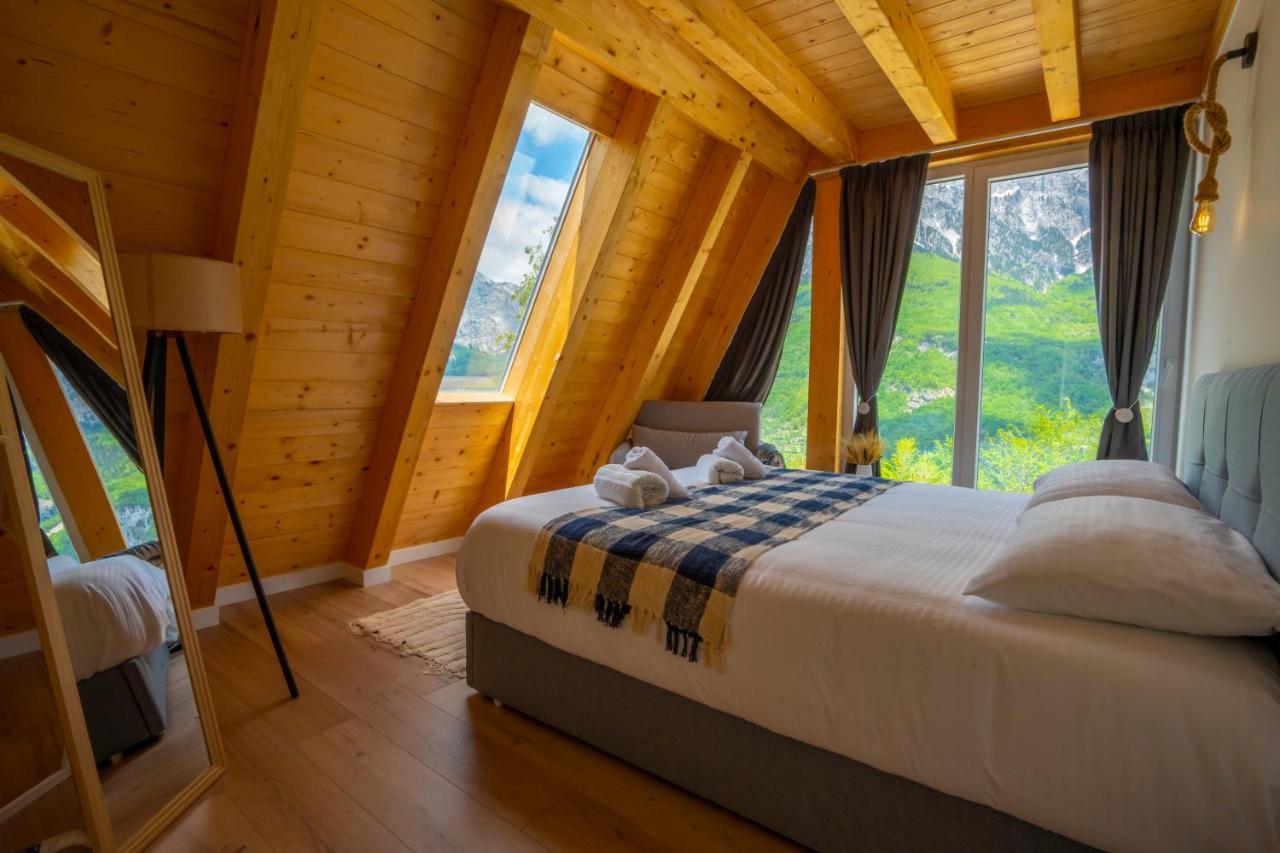 Vidis Chalet Boutique Hotel Тети Экстерьер фото
