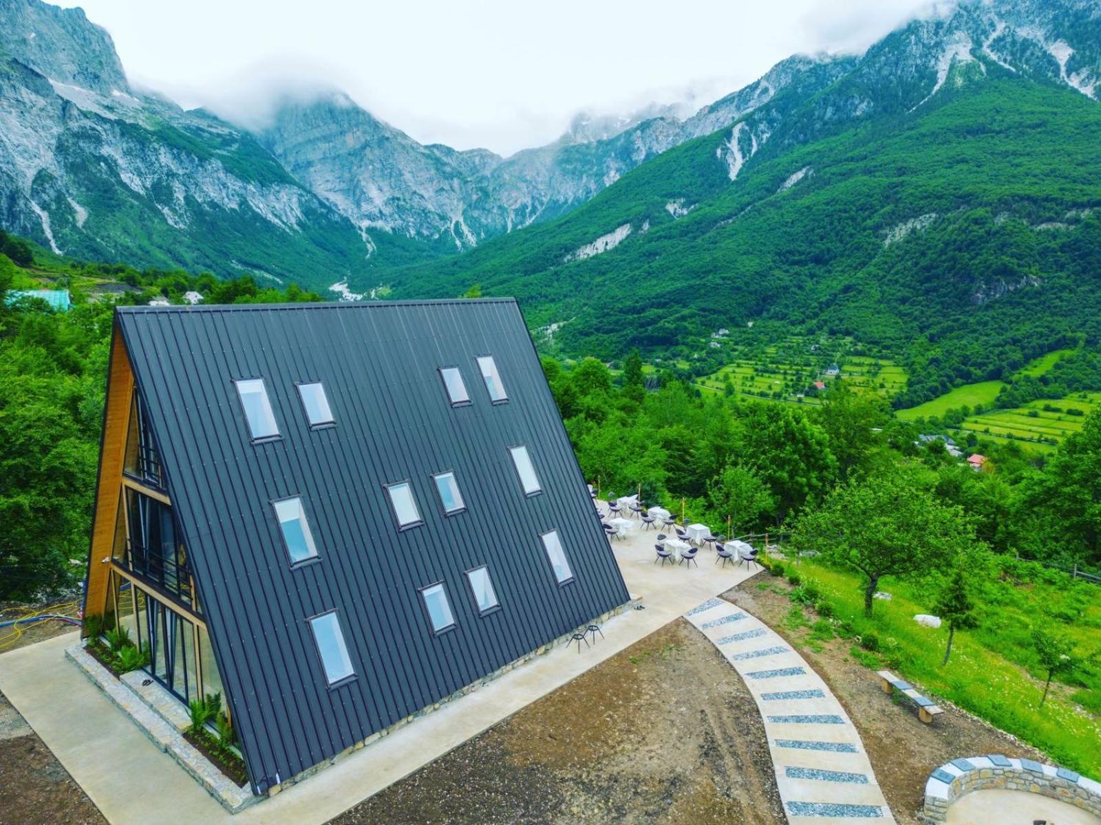 Vidis Chalet Boutique Hotel Тети Экстерьер фото