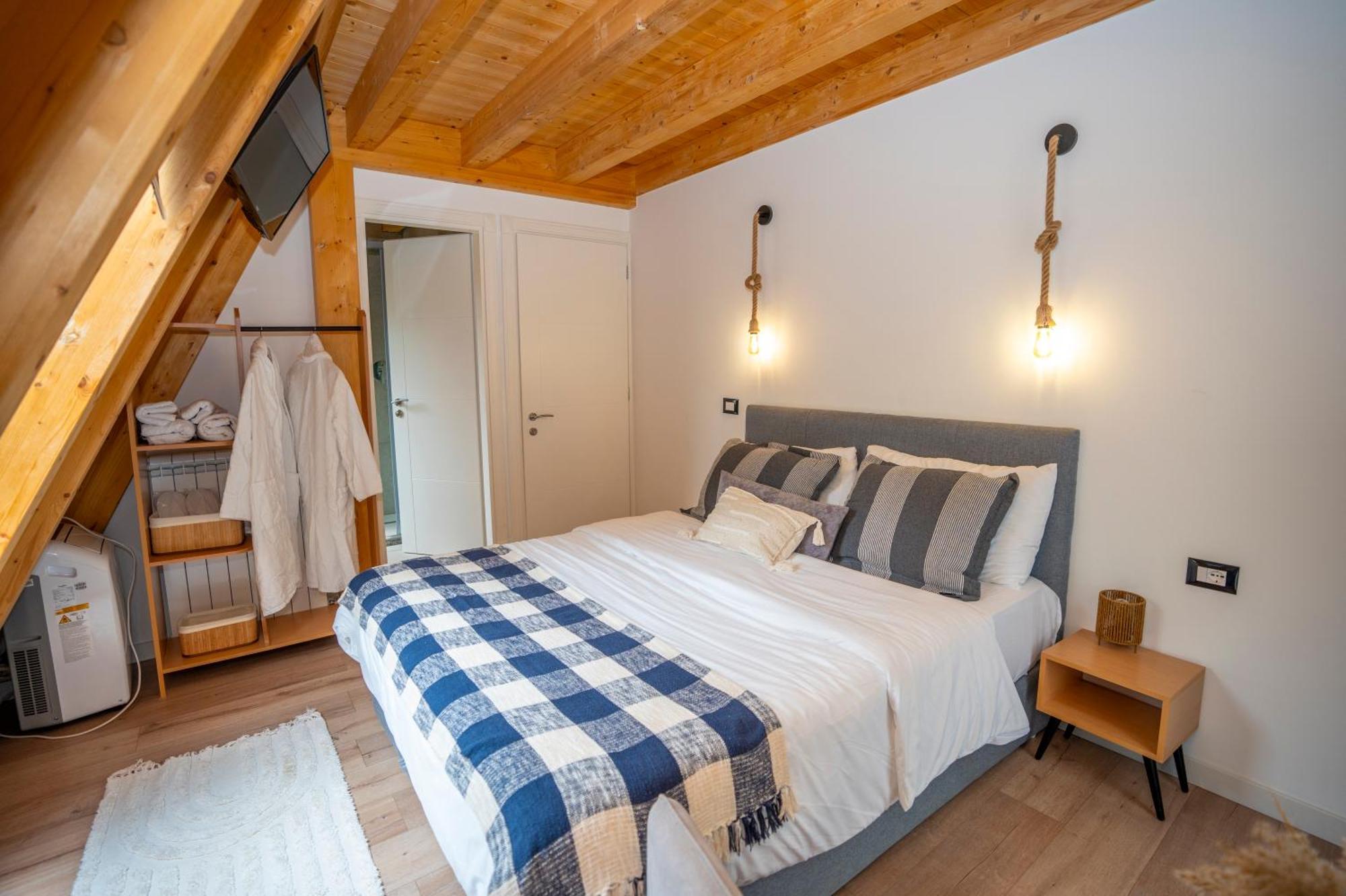 Vidis Chalet Boutique Hotel Тети Экстерьер фото