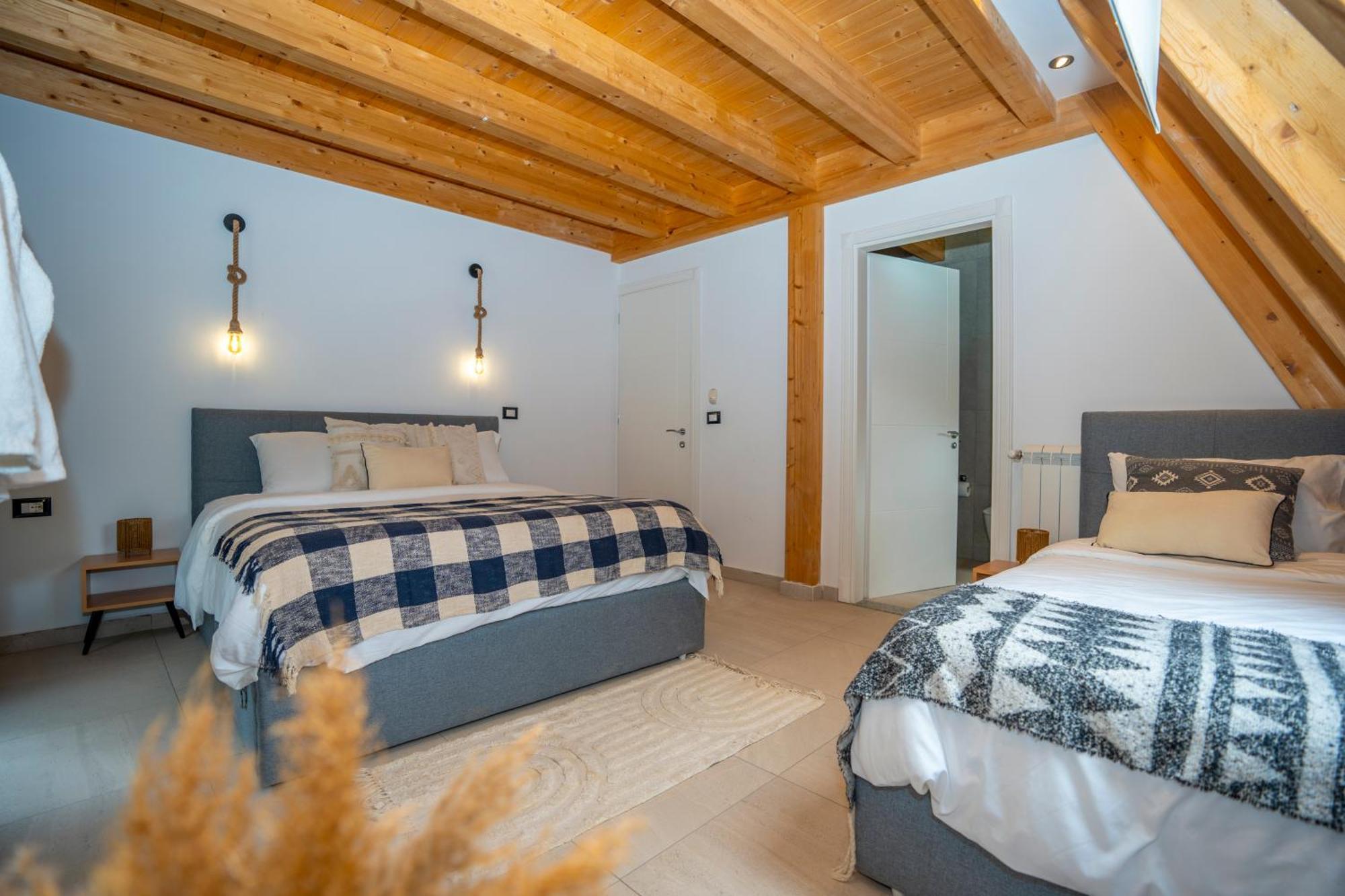Vidis Chalet Boutique Hotel Тети Экстерьер фото