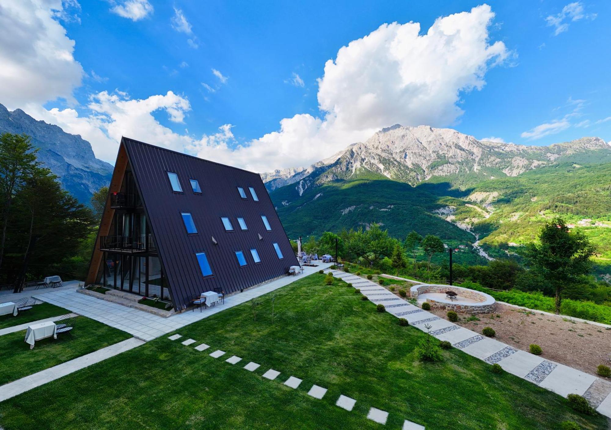 Vidis Chalet Boutique Hotel Тети Экстерьер фото
