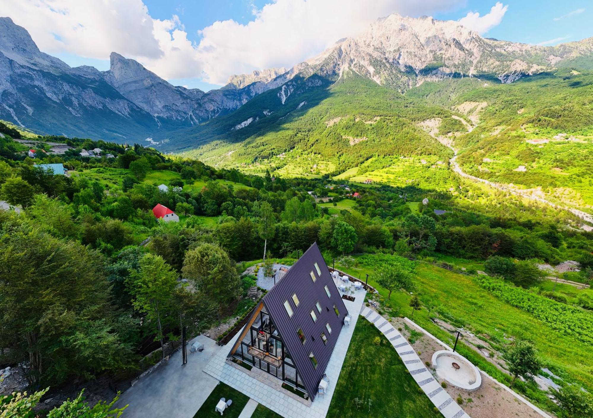 Vidis Chalet Boutique Hotel Тети Экстерьер фото