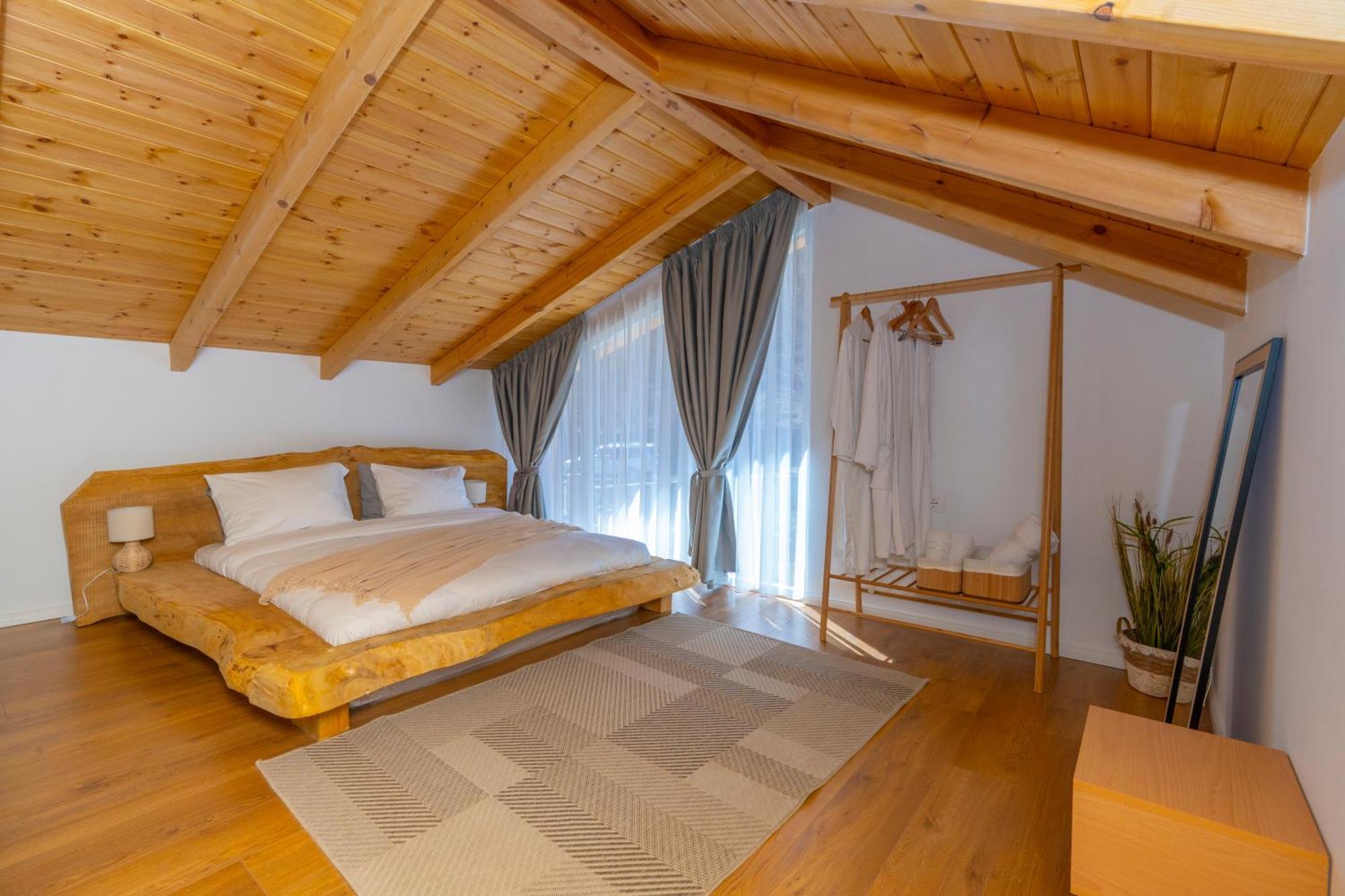 Vidis Chalet Boutique Hotel Тети Экстерьер фото