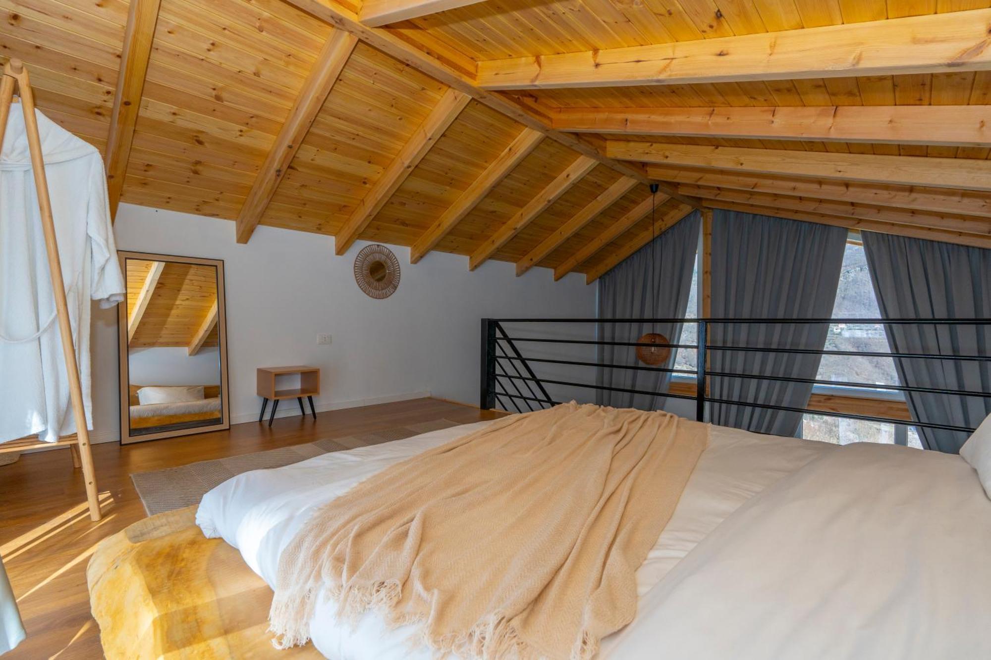 Vidis Chalet Boutique Hotel Тети Экстерьер фото